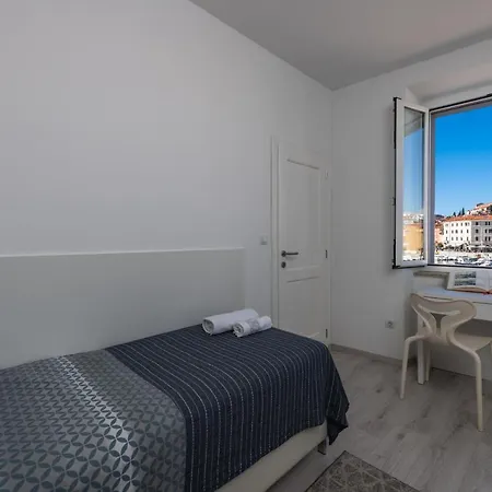 Appartamento Island Sea View Free Parking Rovigno