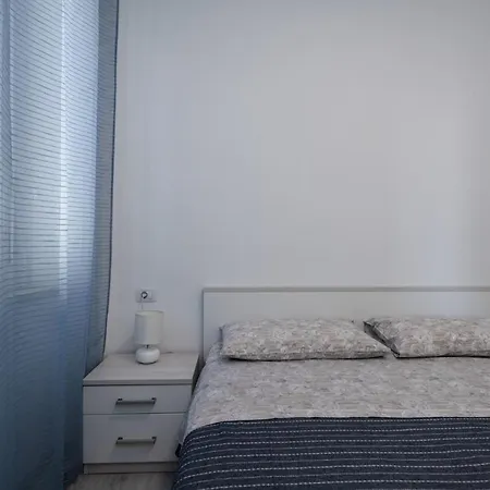 Apartment Island Sea View Free Parking