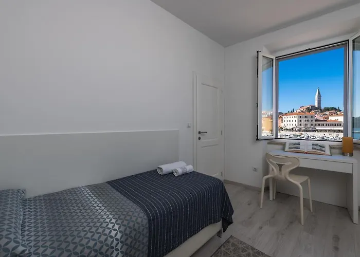 Διαμέρισμα Island Sea View Free Parking Ρόβινι